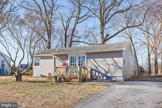 125 Saint John Dr, Wilmington, DE 19808