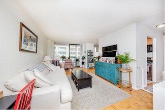 171 E 84th St Unit 4A, New York, NY 10028