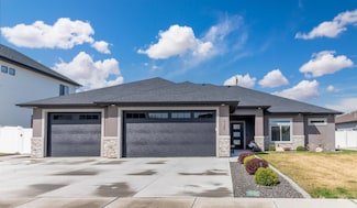 725 Midnight Sun Loop, Twin Falls, ID 83301
