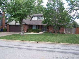 4537 S Lakewood Ave, Tulsa, OK 74135