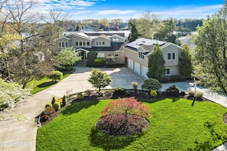 115 N Lakeshore Dr, Manahawkin, NJ 08050