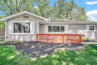 442 W Auburn Ln, Crete, IL 60417