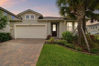 2525 Water Willow Dr, Lutz, FL 33558