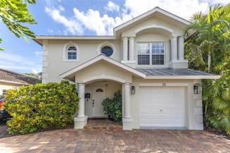 12 NE 26th St, Wilton Manors, FL 33305