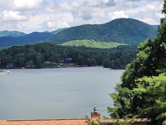 99 Taylors Trace, Hayesville, NC 28904