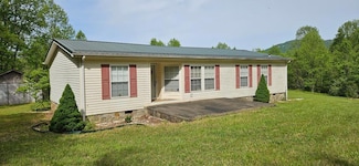 208 Hoot Hollow Rd, Cana, VA 24317