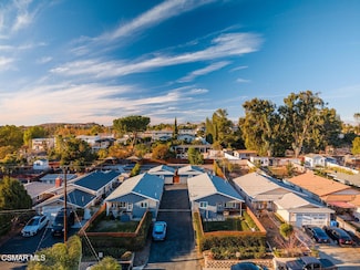 647 Brossard Dr, Thousand Oaks, CA 91360