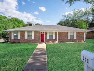 501 Edgewood Ave, Corsicana, TX 75110