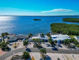 9923 Spoonbill Rd E, Bradenton, FL 34209