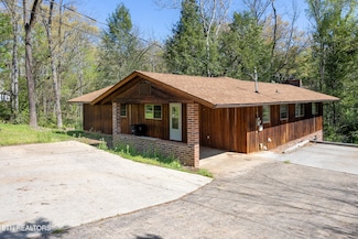 414 Guille St, Athens, TN 37303