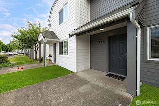 4243 Wintergreen Cir Unit 136, Bellingham, WA 98226