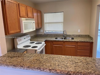 8325 Sunrise Lakes Blvd Unit 305, Sunrise, FL 33322