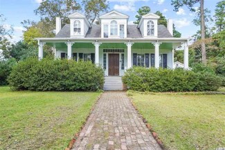 216 W Academy St, Kingstree, SC 29556