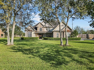 2884 Bridle Path Ln, Friendswood, TX 77546