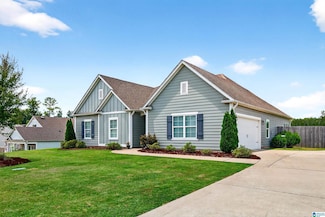 1459 Mountain Laurel Ln, Moody, AL 35004