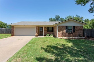 999 Cheryl Dr, Burkburnett, TX 76354