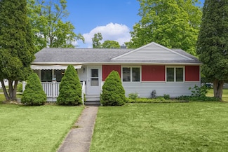 817 Cherry Ave, Big Rapids, MI 49307