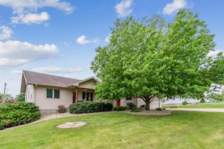 6616 Lafayette Rd, Raymond, IA 50667