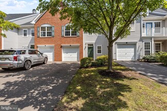 37 Knox Ct Unit 2C, Plainsboro, NJ 08536