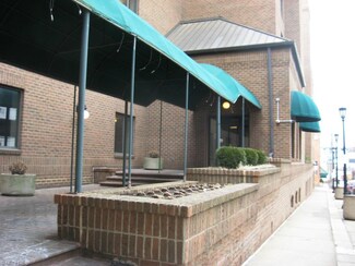 1444 W 10th St Unit 303, Cleveland, OH 44113