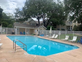 1501 Partin Dr N Unit 243, Niceville, FL 32578
