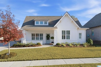 1114 Talus Rd, Vestavia, AL 35242