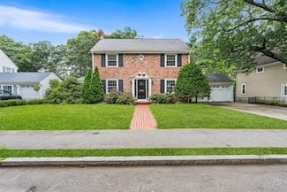 165 Storrs Ave, Braintree, MA 02184