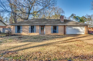 129 Bent Creek Dr, Brandon, MS 39047