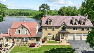 22 Bylund Ave, Auburn, MA 01501