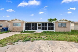 3352 Darlington Rd, Holiday, FL 34691