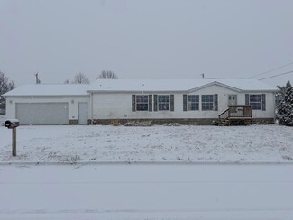 1302 Country Club Dr Unit TA, Tama, IA 52339