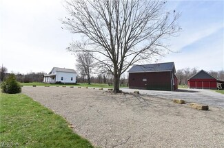 7833 Pymatuning Lake Rd, Williamsfield, OH 44093