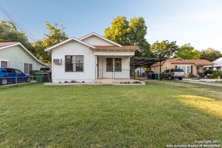1043 Recio St, San Antonio, TX 78225