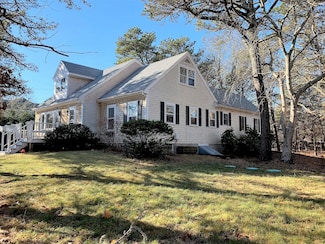 70 Anthiers Way, Edgartown, MA 02539