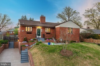 2421 Dennis Ave, Silver Spring, MD 20902