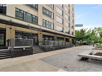 1400 NW Irving St Unit 616, Portland, OR 97209