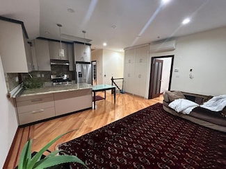 64-47 Dieterle Crescent, Rego Park, NY 11374