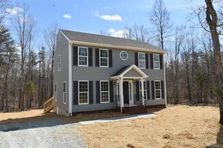 829 Grapevine Rd, Sandston, VA 23150