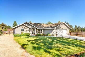8415 Montna Dr, Paradise, CA 95969