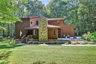 15153 Merry Oaks Ln, Montpelier, VA 23192