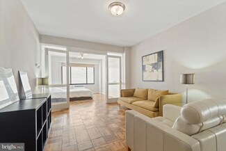 1 Scott Cir NW Unit 502, Washington, DC 20036