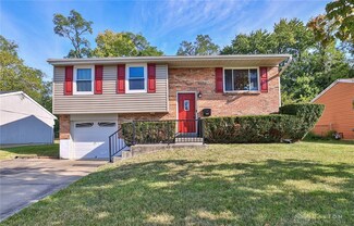 3176 New Year Dr, Cincinnati, OH 45251