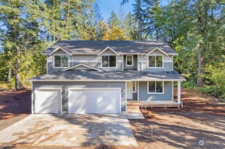 2045 Baby Doll Rd E, Port Orchard, WA 98366