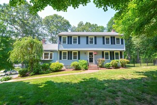 119 Granite St, Medfield, MA 02052