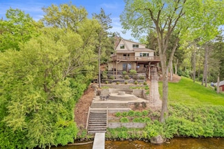 W13708 Rausch Ln, Lodi, WI 53555