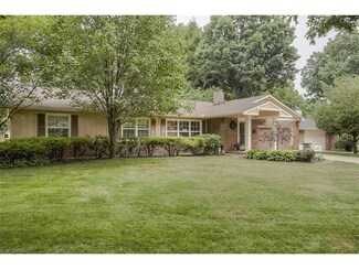 877 Westgrove Rd, Akron, OH 44303