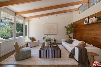 2016 Coldwater Canyon Dr, Beverly Hills, CA 90210