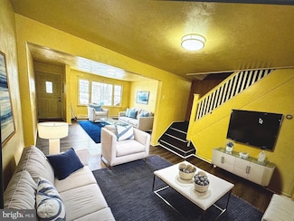 217 South St, Minersville, PA 17954
