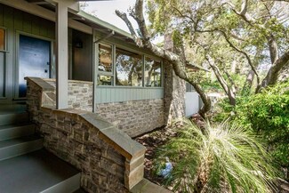 349 Moseley Rd, Hillsborough, CA 94010