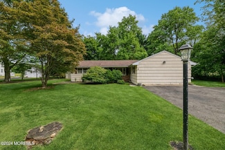 129 Cottrell Rd, Matawan, NJ 07747